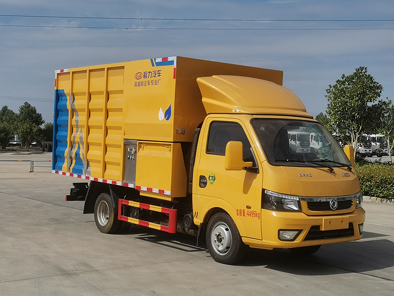 東風(fēng)途逸物料粉碎車【藍牌】